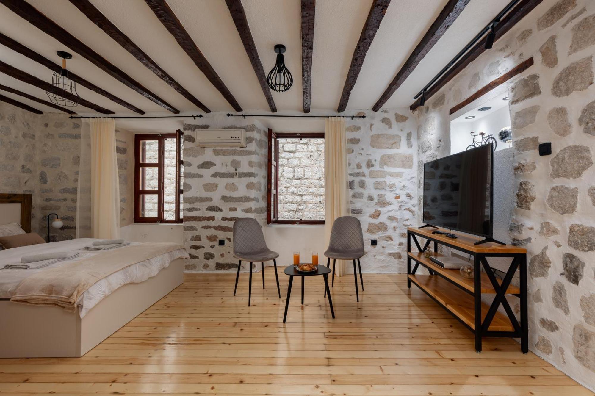 Quince&Sparkle Apartments Old Town Kotor Extérieur photo