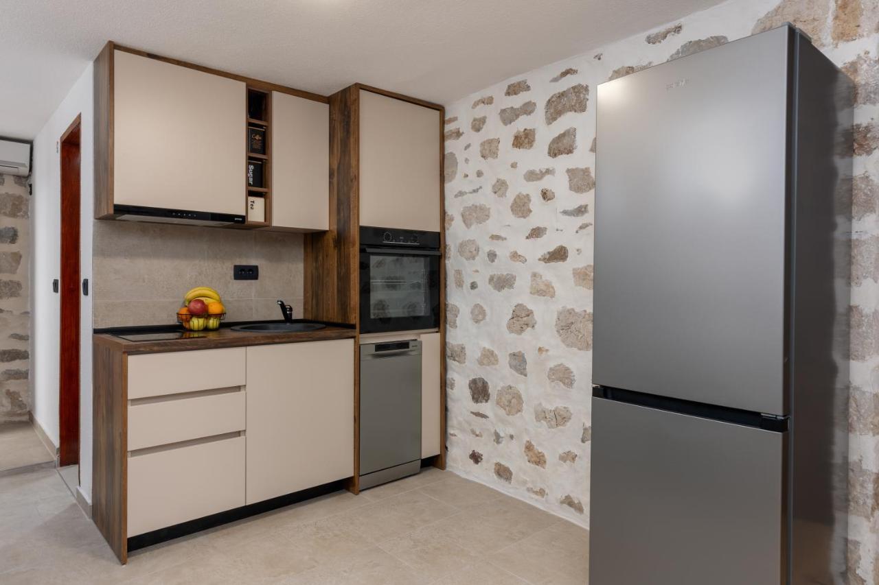 Quince&Sparkle Apartments Old Town Kotor Extérieur photo